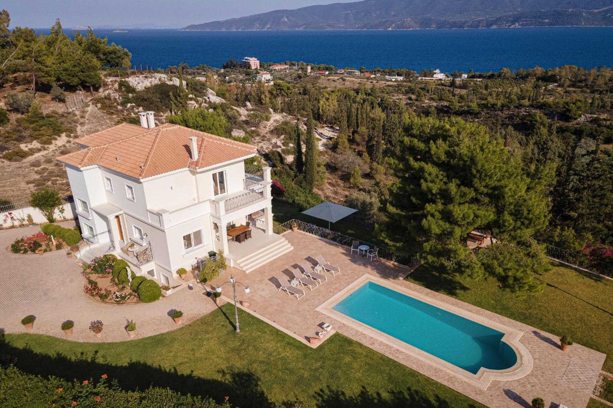 Villa Fantasia Isthmia Exteriér fotografie