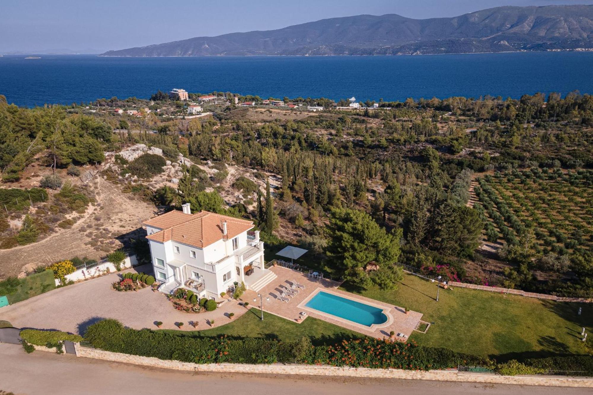 Villa Fantasia Isthmia Exteriér fotografie