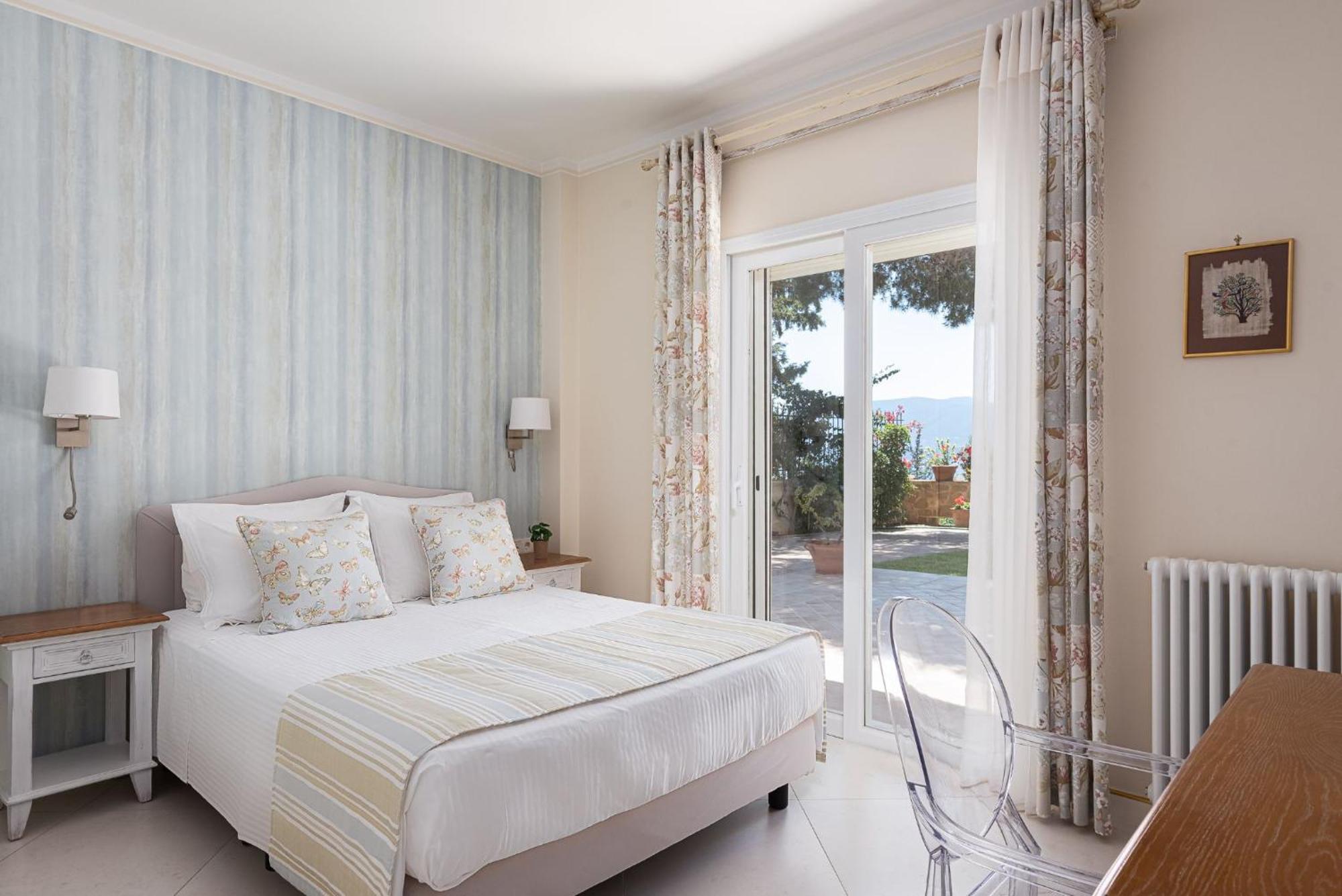 Villa Fantasia Isthmia Exteriér fotografie